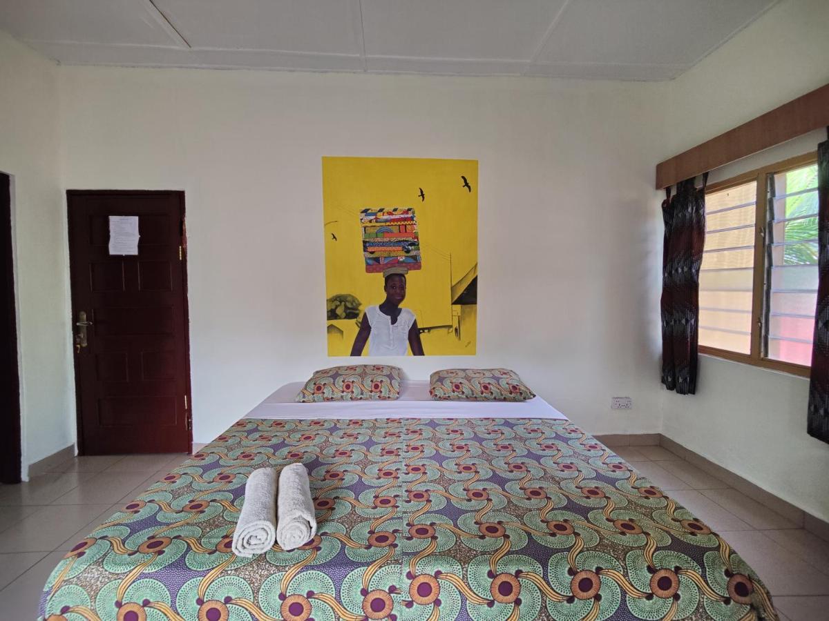 Tumi Hostel Kumasi Exterior foto