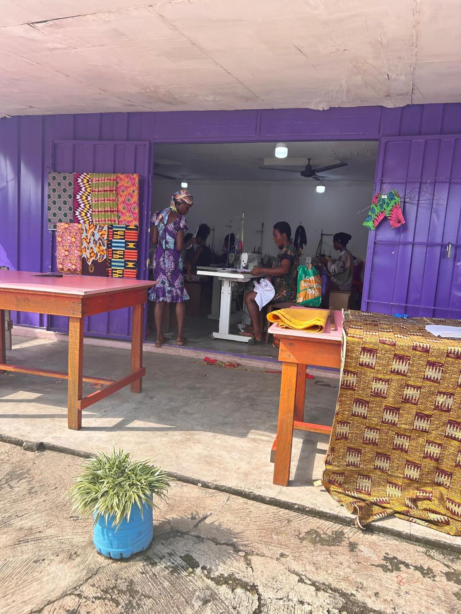 Tumi Hostel Kumasi Exterior foto